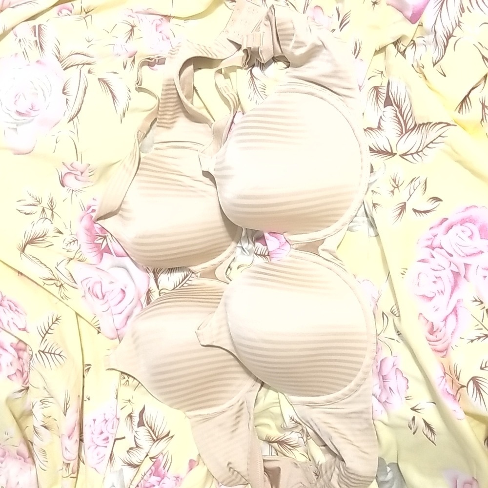 Two Ladies Playtex Bras (New).